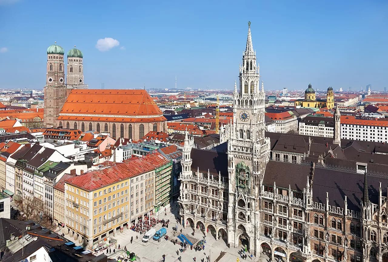 Stadtbild_München.jpg